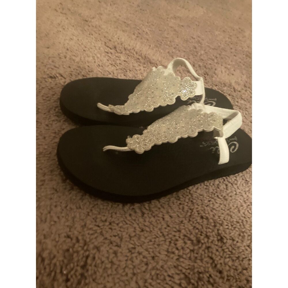 Skechers Cali Yoga Foam Sandals Size 10 Silver Rhinestone